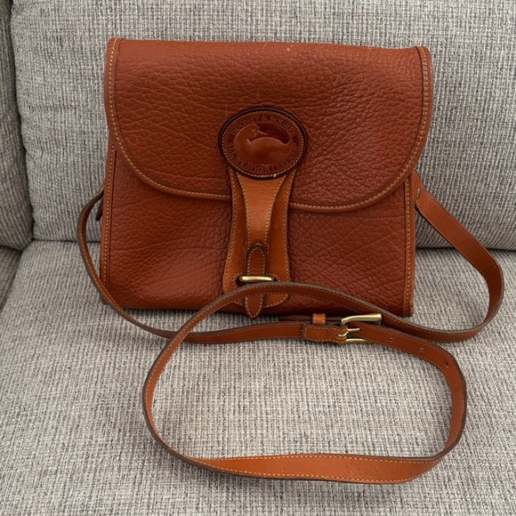 Dooney & Bourke Handbags - Vintage Like NEW Dooney & Bourke Saddle Pebbled Leather Crossbody Bag